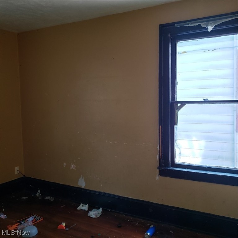 Curtias Ambler Realty Co - Residential