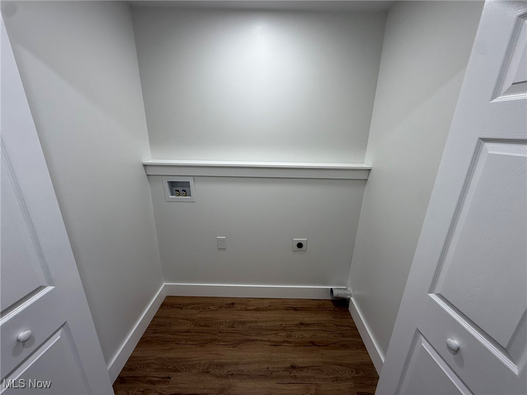 Reeves Realty Company's Sevent - Residential