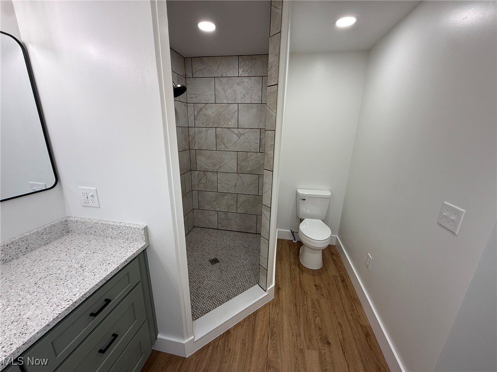 Reeves Realty Company's Sevent - Residential