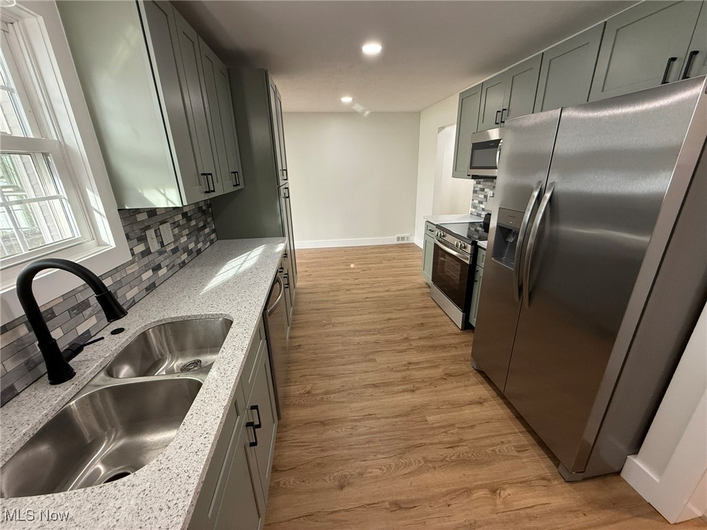 Reeves Realty Company's Sevent - Residential