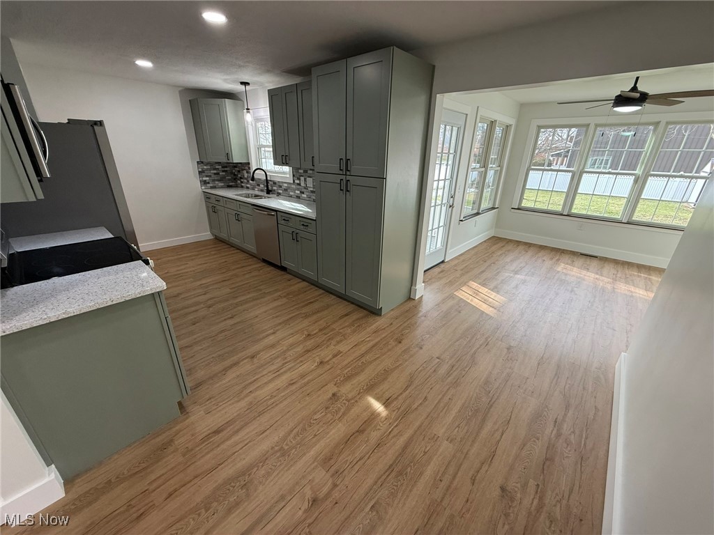 Reeves Realty Company's Sevent - Residential