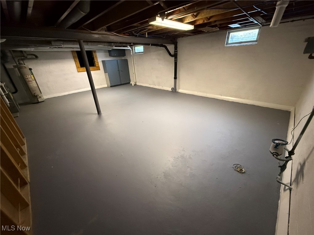 Reeves Realty Company's Sevent - Residential