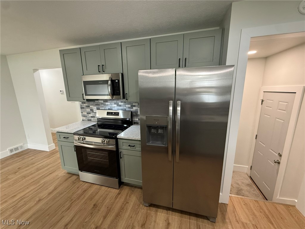 Reeves Realty Company's Sevent - Residential