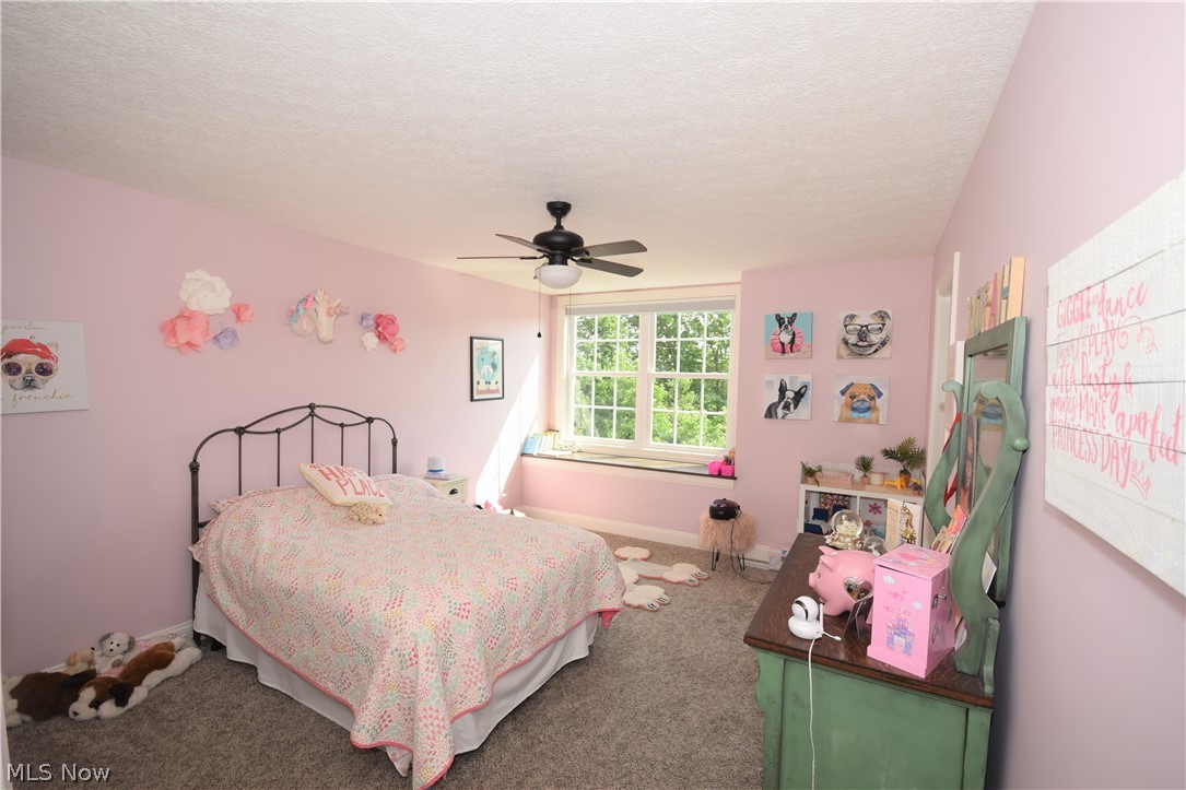 Danbury Glen Estate - Residential