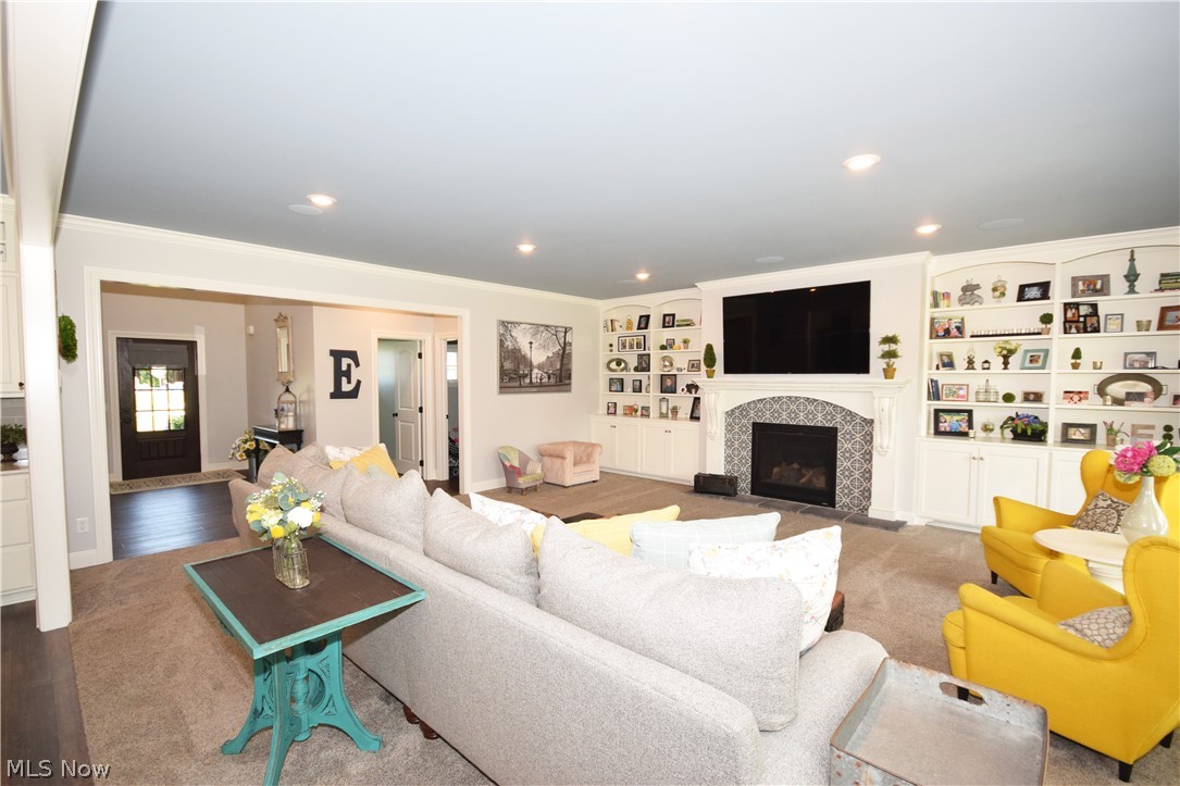 Danbury Glen Estate - Residential