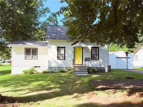 Photo for 560 E State Street