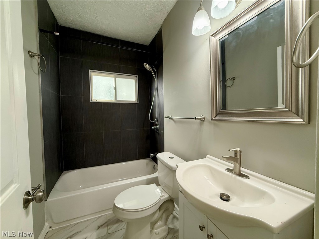 J C Lower - Residential Lease