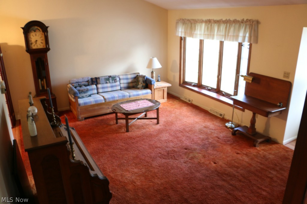 Deer Path Estates - Residential