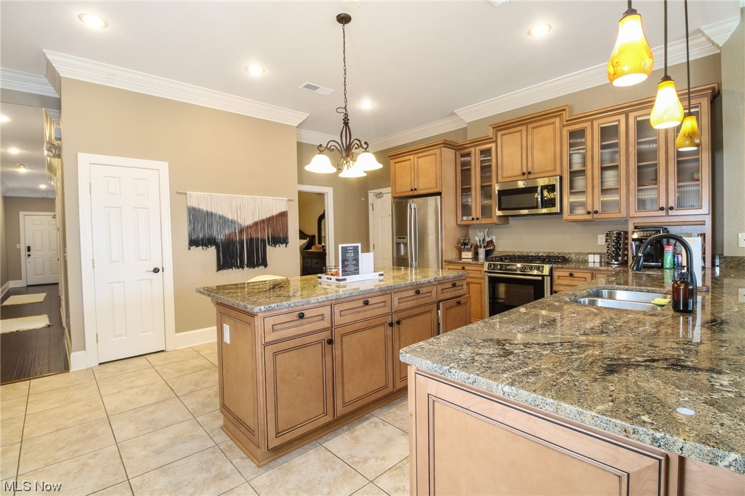 Crams - Commercial Sale