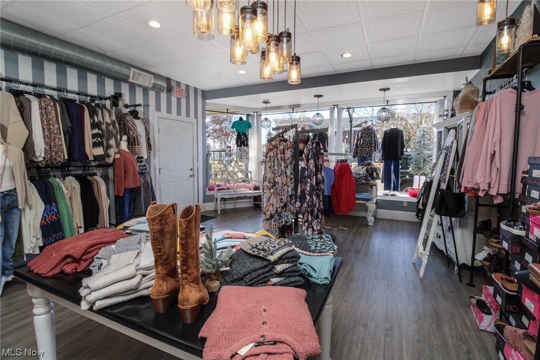 Crams - Commercial Sale