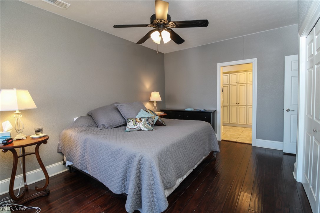 Crams - Commercial Sale