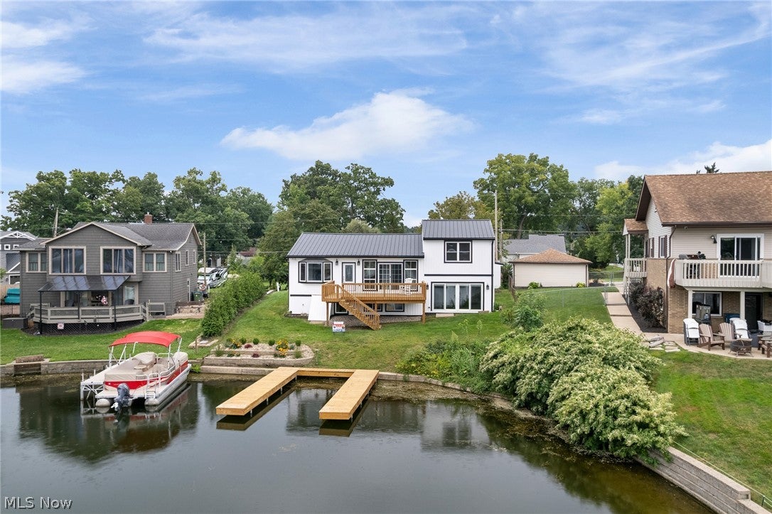 253 Aqua Boulevard