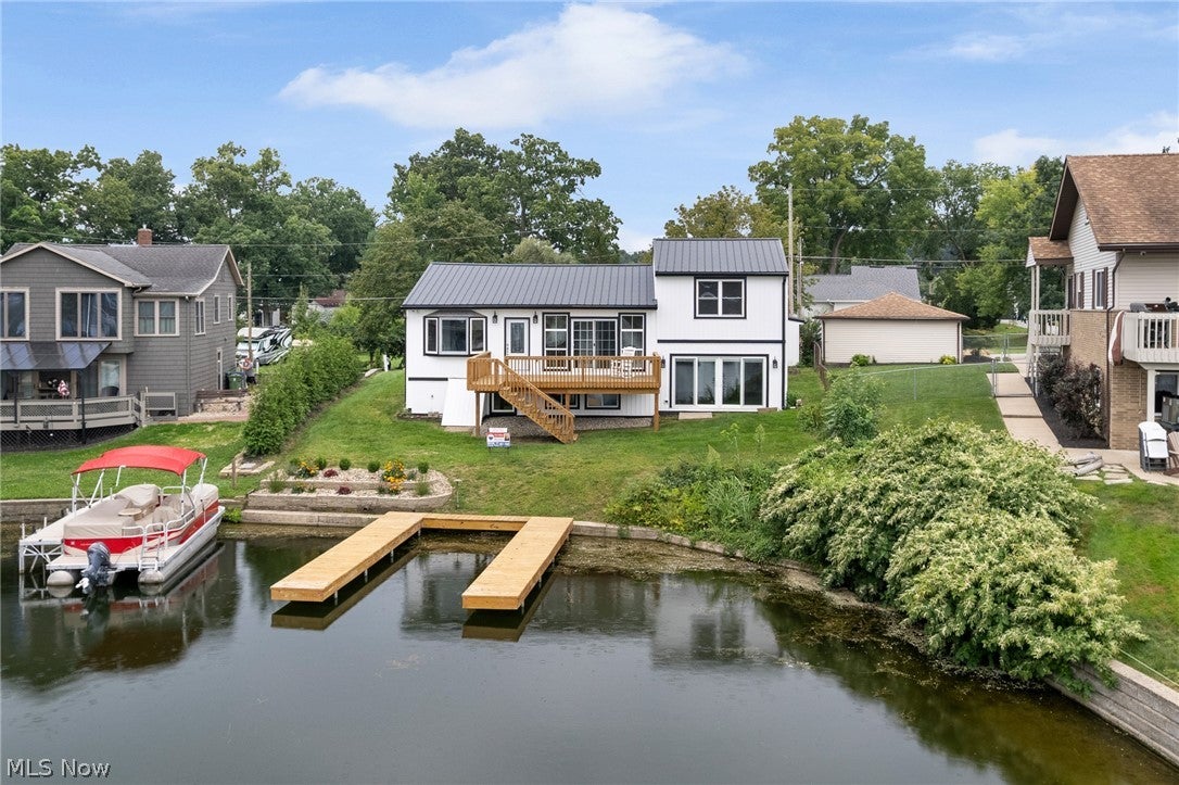 253 Aqua Boulevard