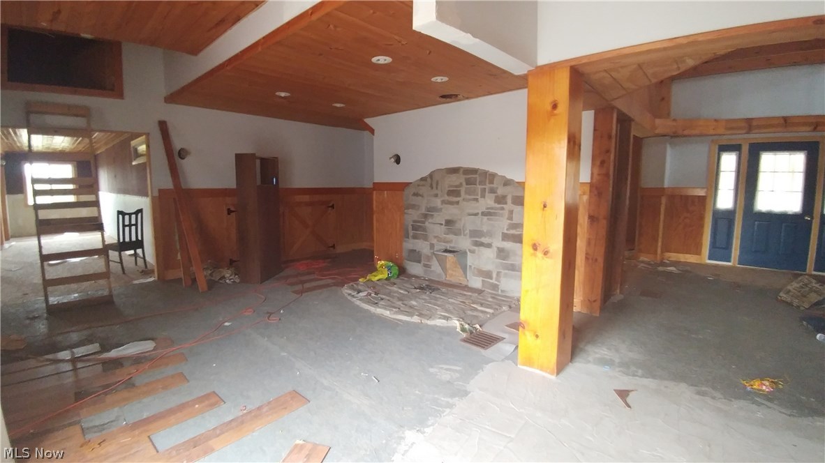 Connecticut Western Reserve - Residential