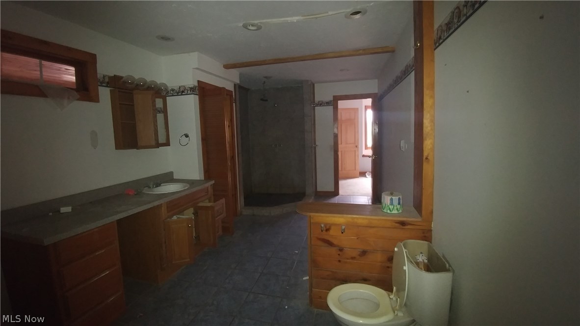 Connecticut Western Reserve - Residential