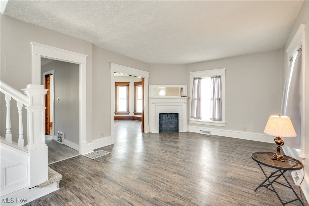 2615 3rd Street, Canton, Ohio image 4