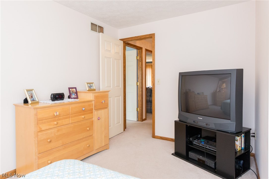 Lake In The Woods - Residential