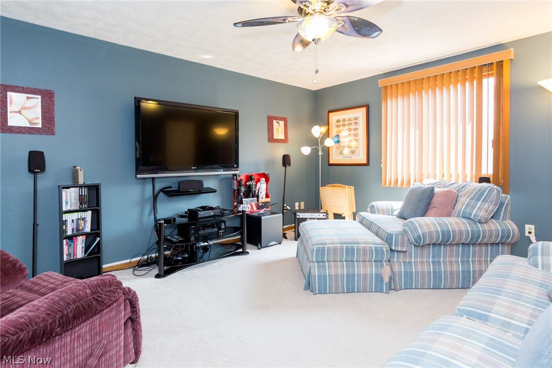 Lake In The Woods - Residential