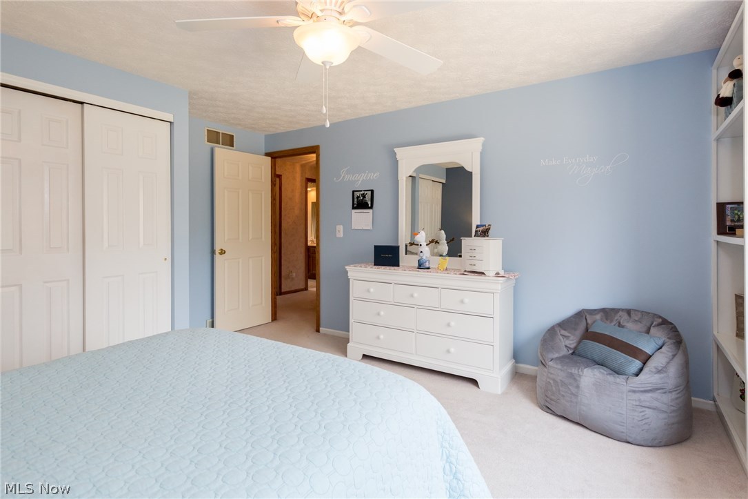 Lake In The Woods - Residential