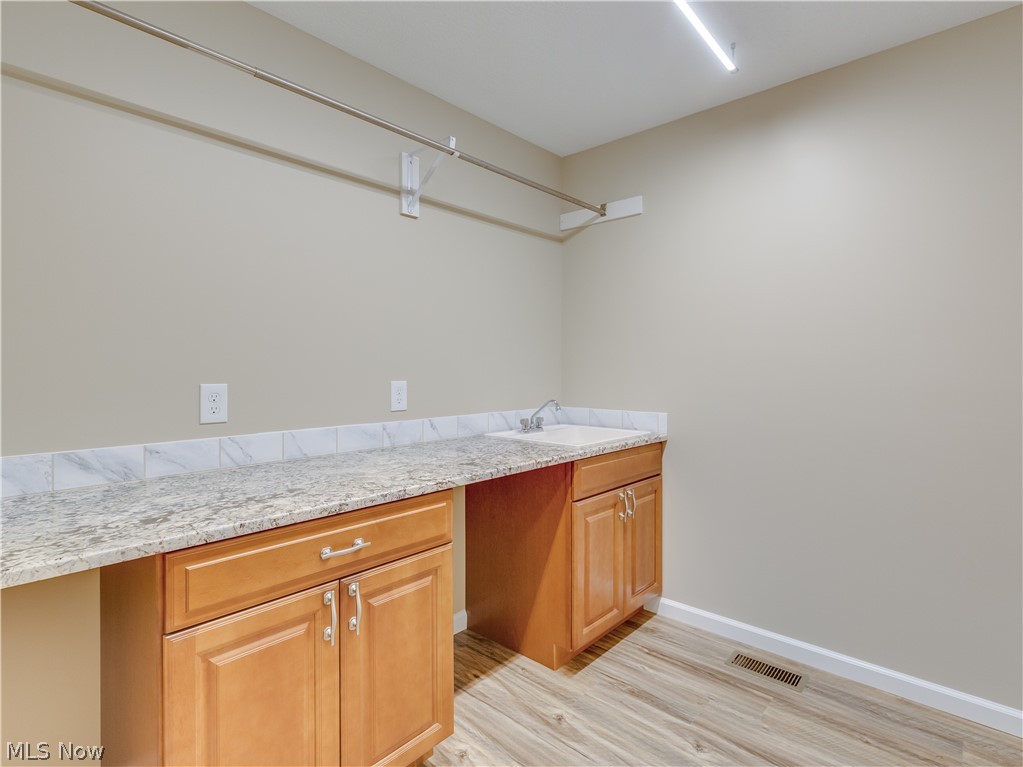 Village/Munroe Falls - Residential