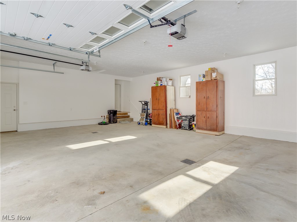 Village/Munroe Falls - Residential