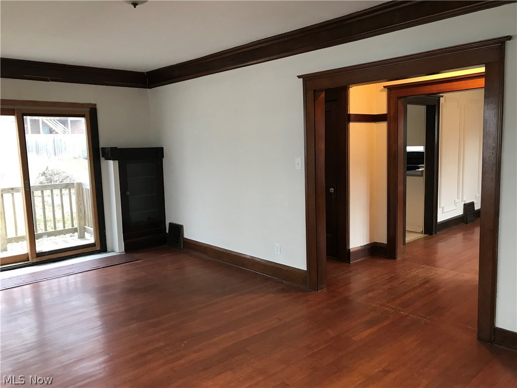 Bacon Crestland Park - Residential Lease