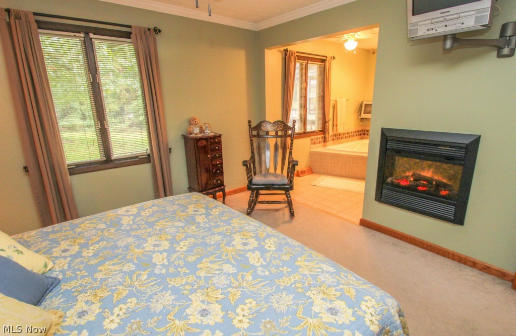 Monroe Manor - Residential