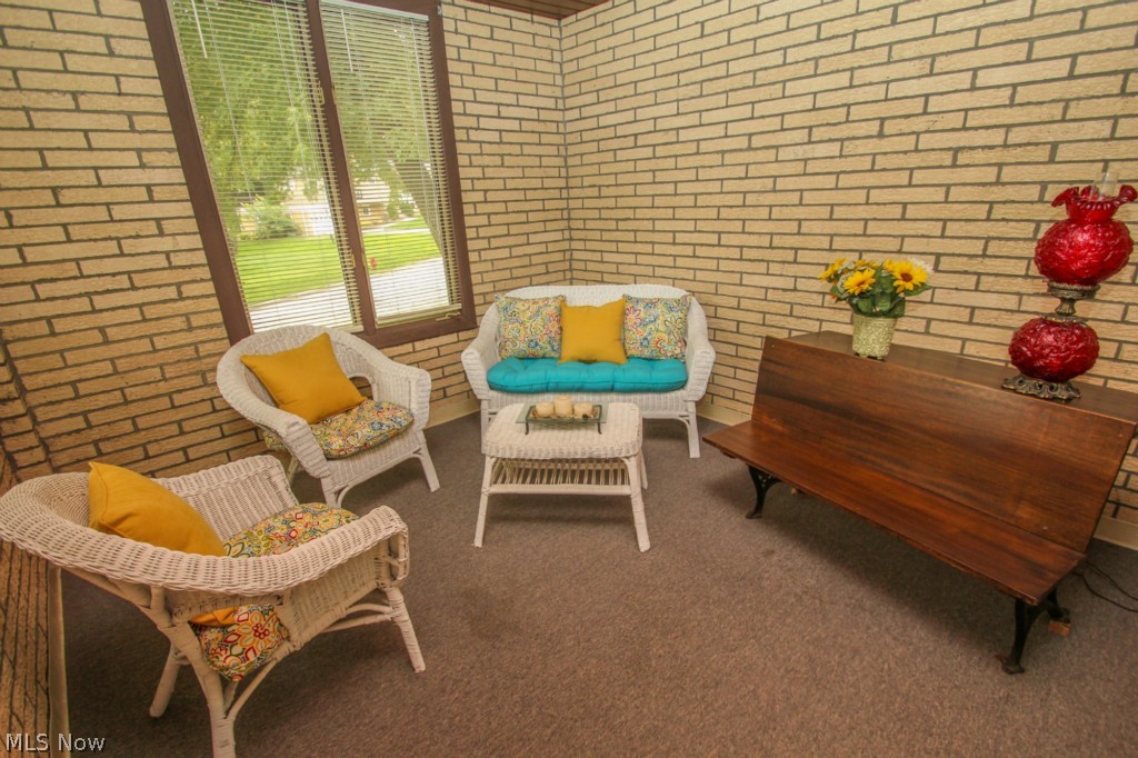Monroe Manor - Residential