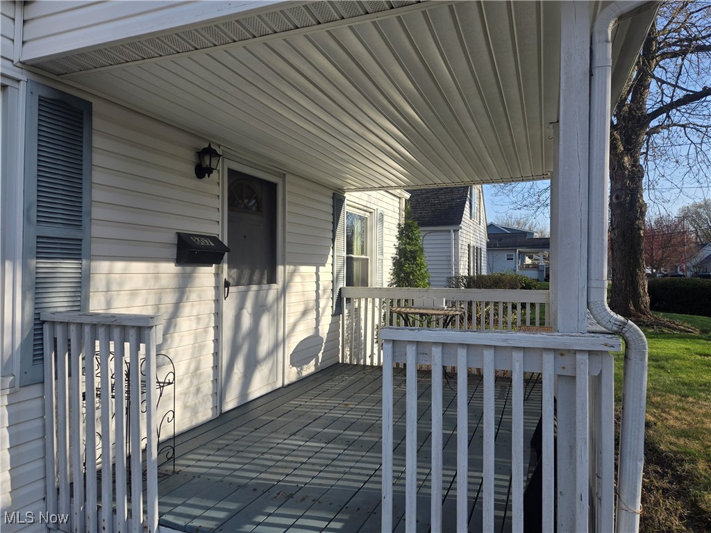 807 Caddo Avenue, Akron, Ohio image 4