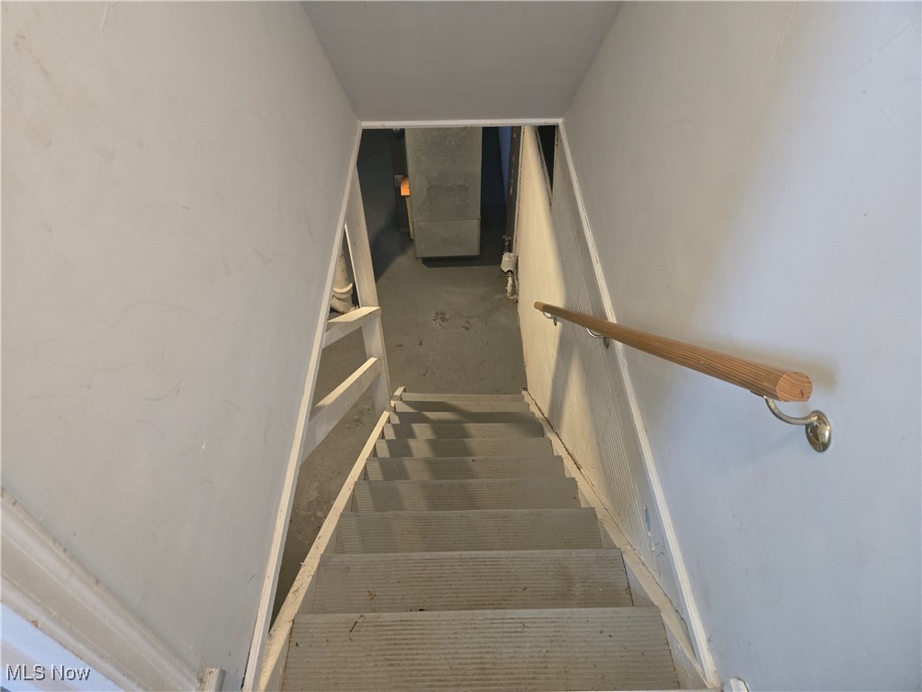 807 Caddo Avenue, Akron, Ohio image 31