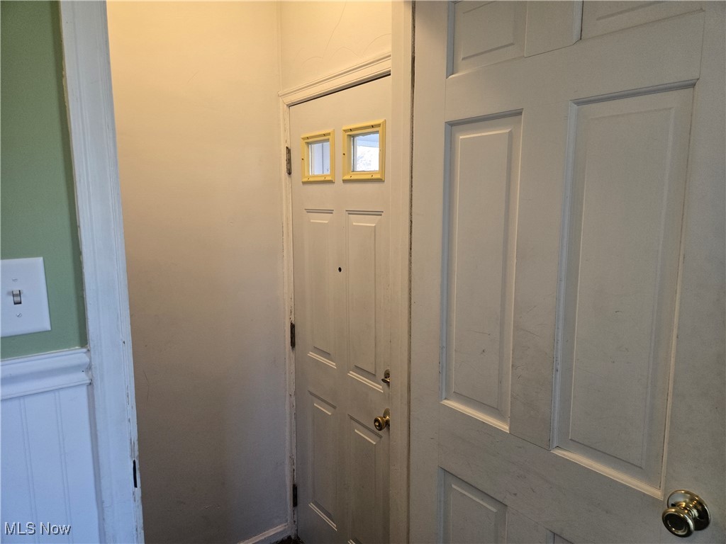 807 Caddo Avenue, Akron, Ohio image 5