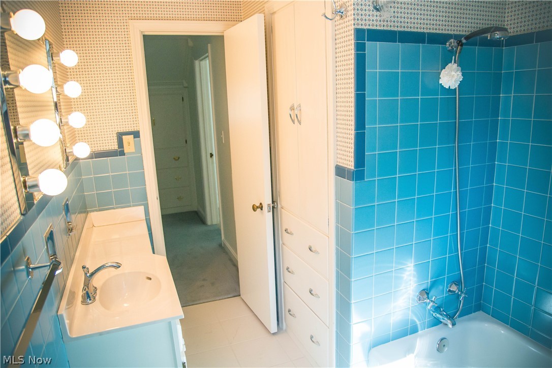 Cambridge Park Add - Residential