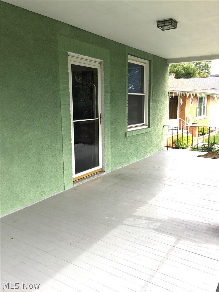 9474 Roxbury Road