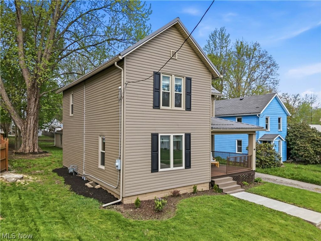 Photo of 609 S Union Avenue, Salem, OH 44460 (MLS # 5203094)