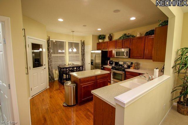 Montrose Park - Residential