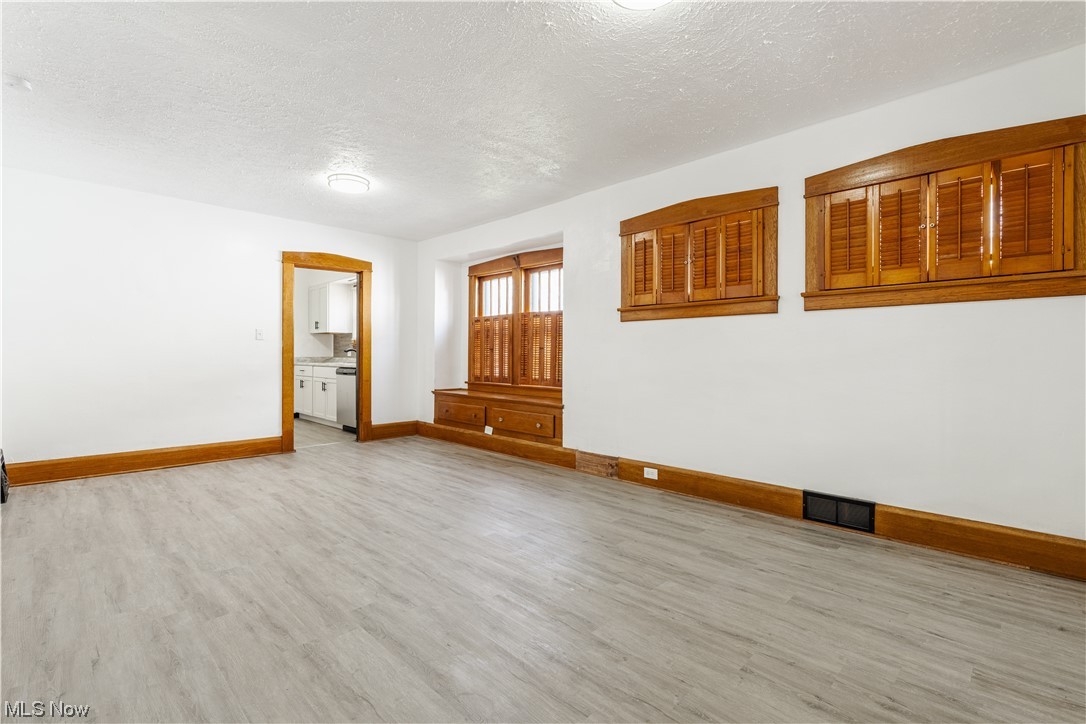 City/Youngstown - Residential