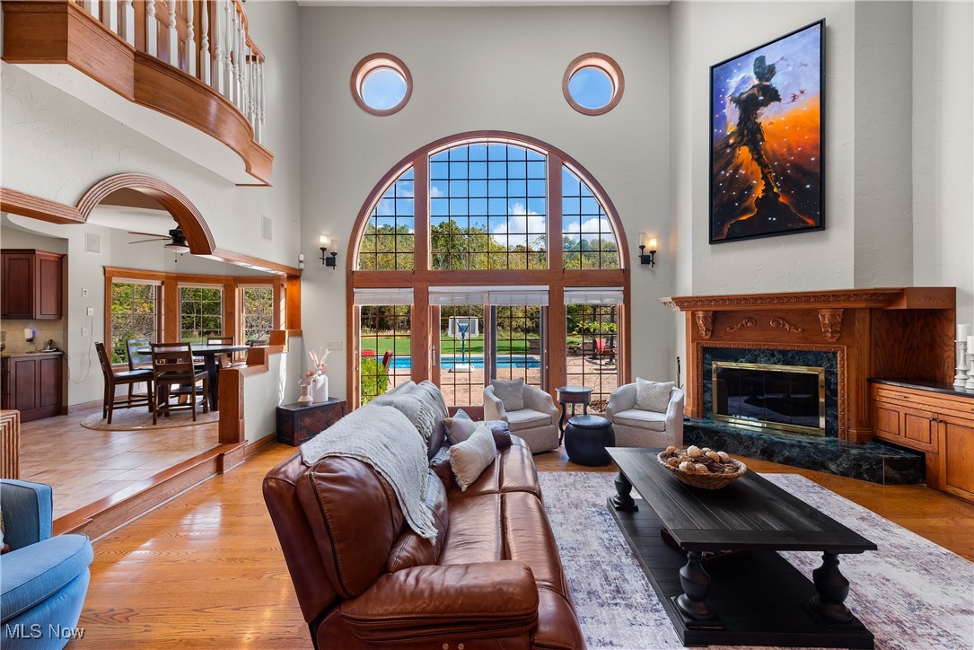 County/Medina - Residential