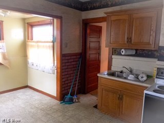 College Ave Sub - Residential