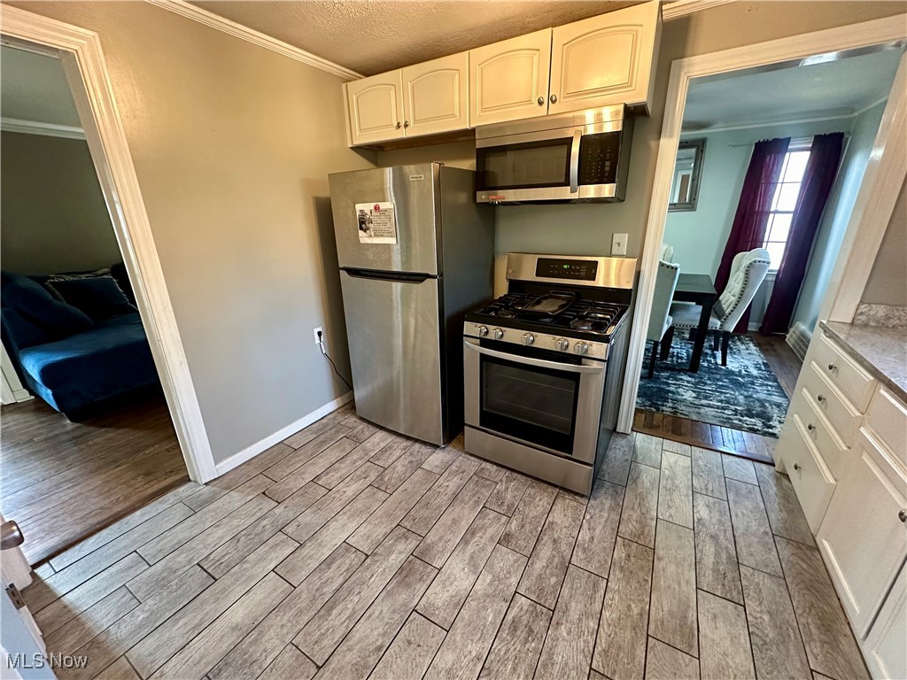 Mayfield Hlnds - Residential