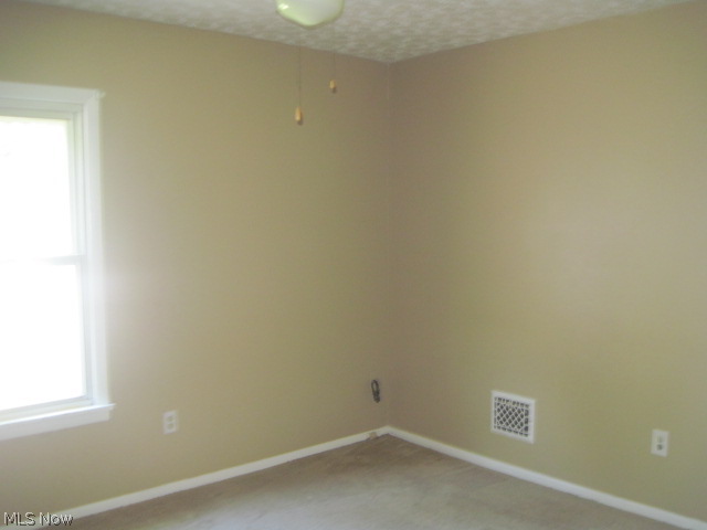 Thomas Struthers Add 01 - Residential