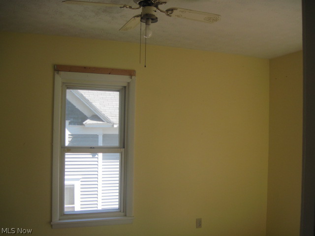 Thomas Struthers Add 01 - Residential