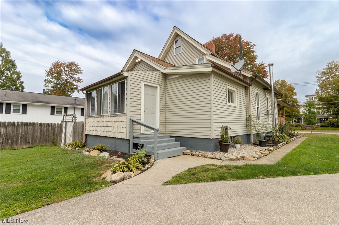 Village/Jefferson - Residential