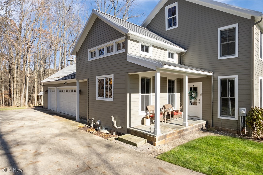 2265 Rollingwood Drive