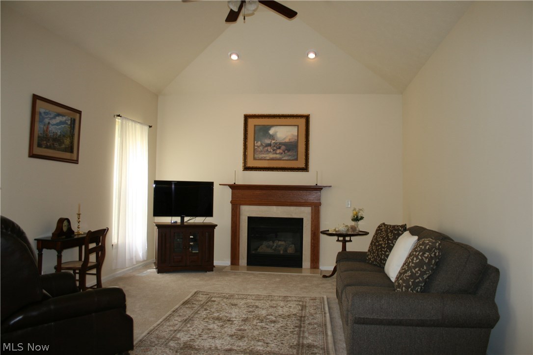 Fairfax Mdws Ph 06 - Residential