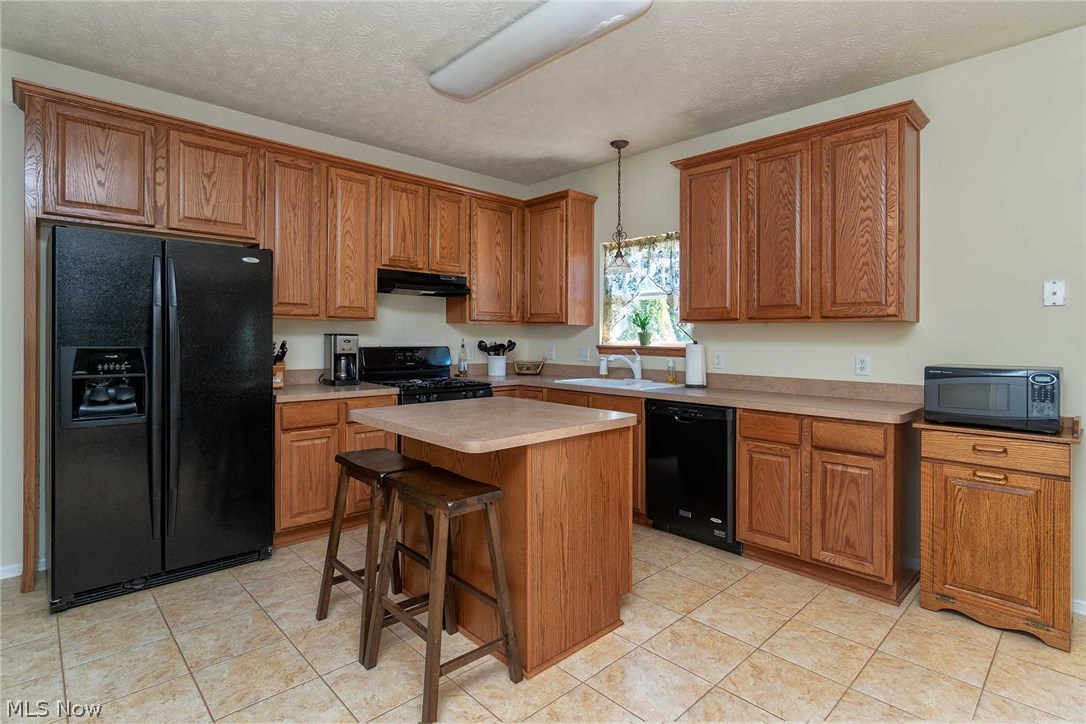 Fairfax Mdws Ph 06 - Residential