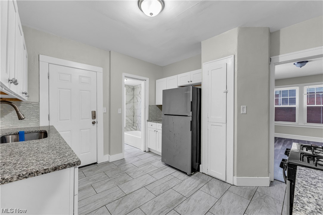 Highlands Lee Cedar Roads - Residential Lease