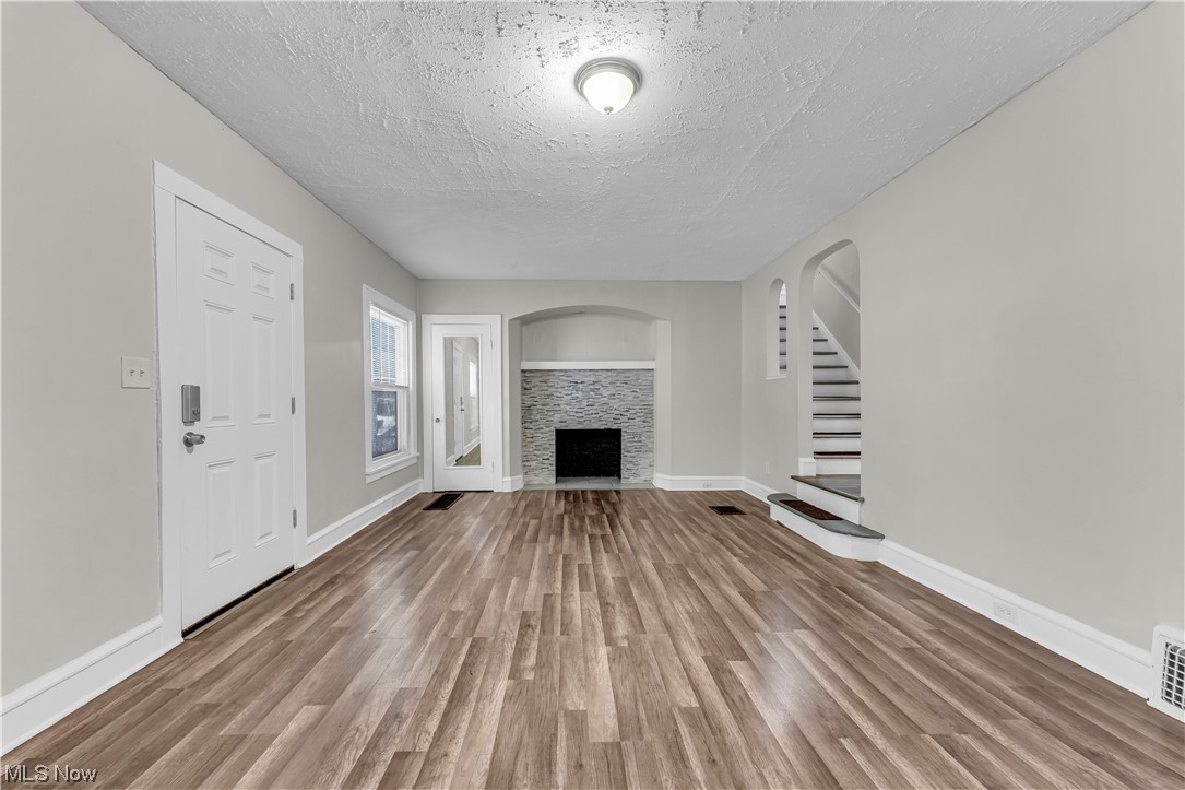 Highlands Lee Cedar Roads - Residential Lease