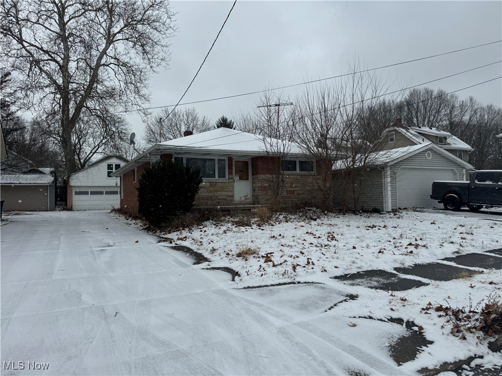 Eastlawn Allotment - Residential