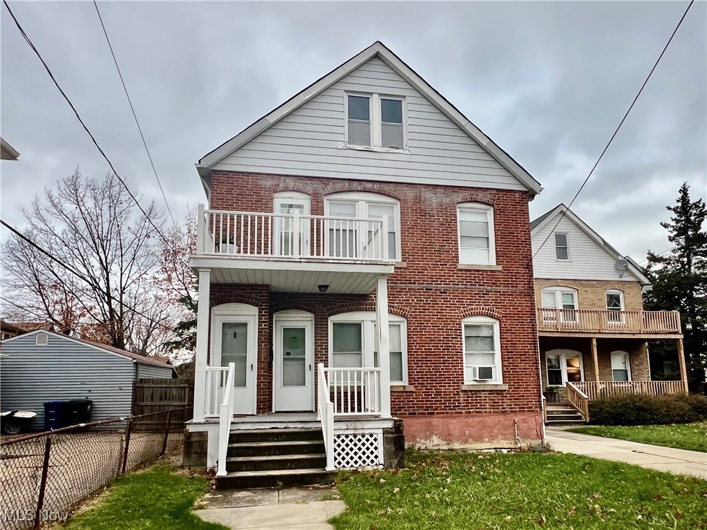 Lakewood, Ohio 44107, United States, 2 Bedrooms Bedrooms, ,1 BathroomBathrooms,Residential,Pending,124587