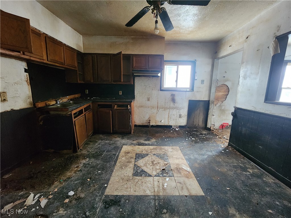 Crawford Realty Cos London Ro - Residential Income